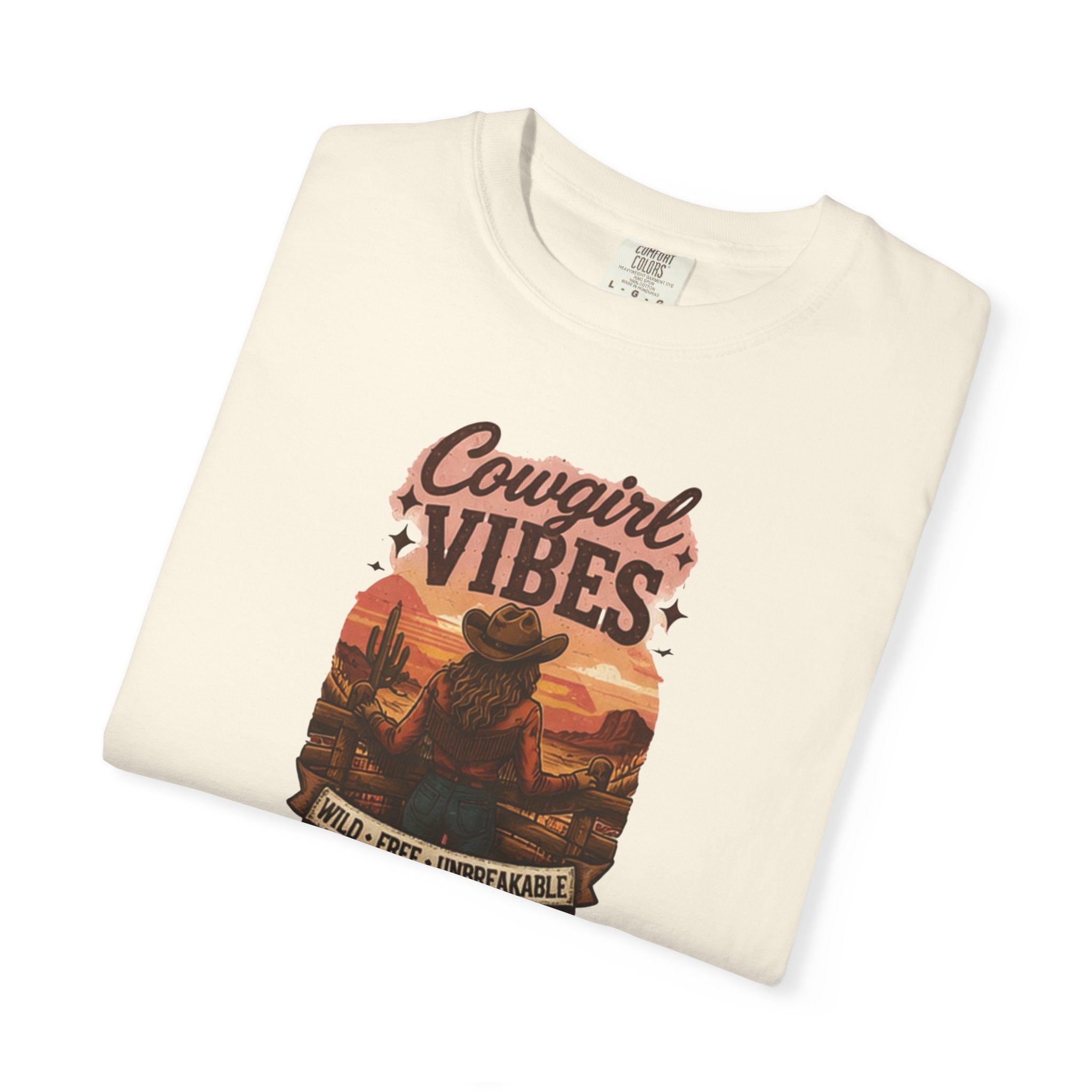 Cowgirl Vibes sunset silhouette T-shirt | Western ranch cowboy graphic