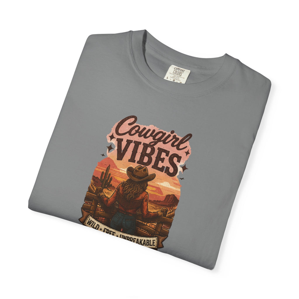 Cowgirl Vibes sunset silhouette T-shirt | Western ranch cowboy graphic